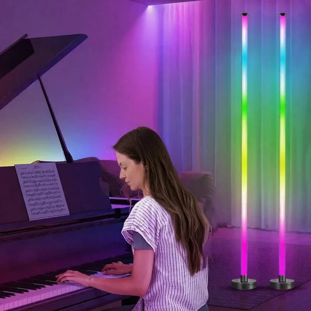 RGB Gulvlampe med Musiksynk, 360° Glød, App Kontrol til Gaming