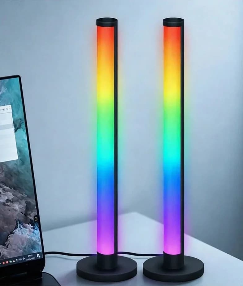 RGB LED skrivebordslampe med lydreaktiv lys og app-styring